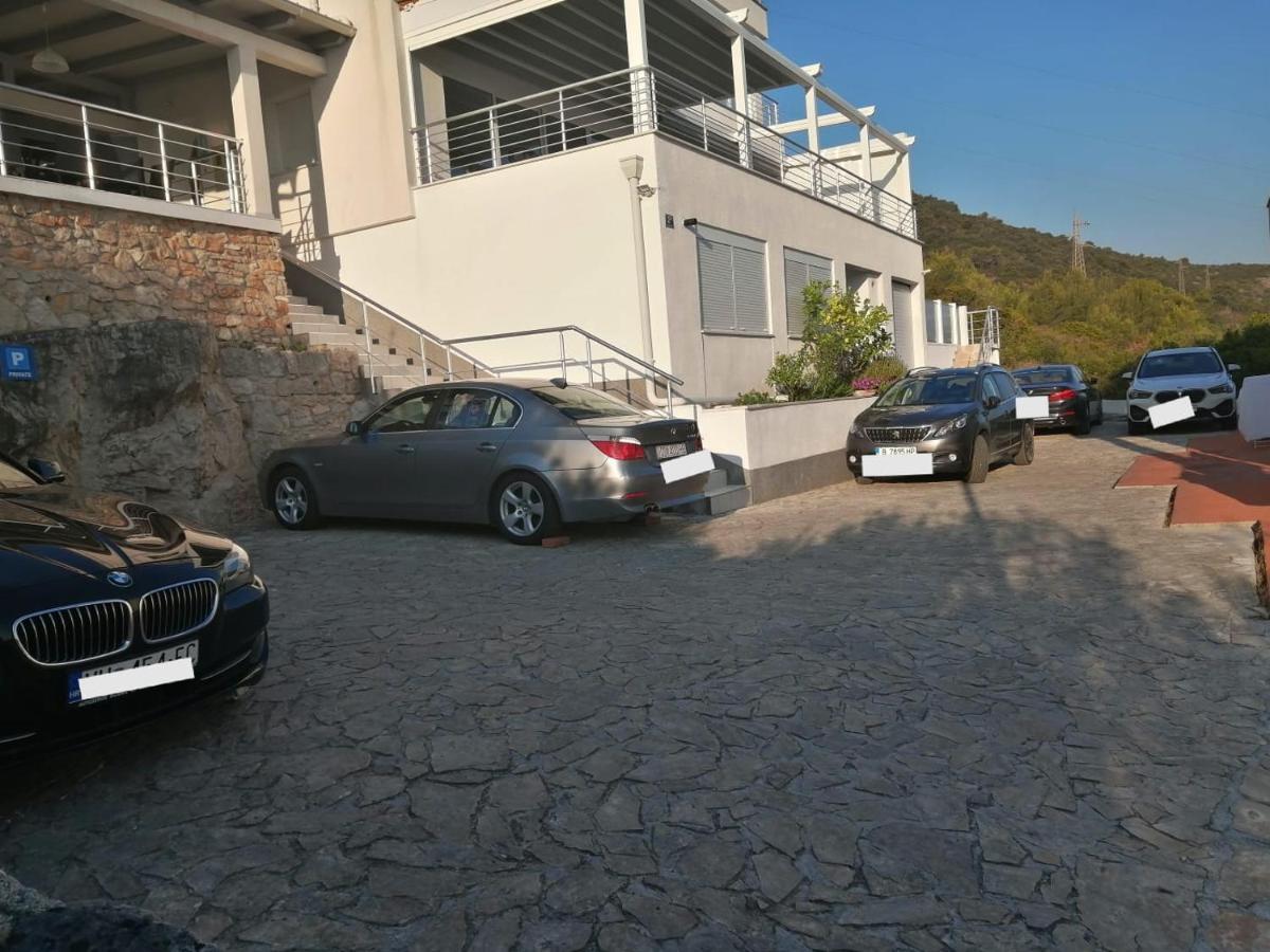 Luxury Apartment Prestige Villa Bellevue Vis Exterior photo
